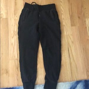 Lululemon winter joggers